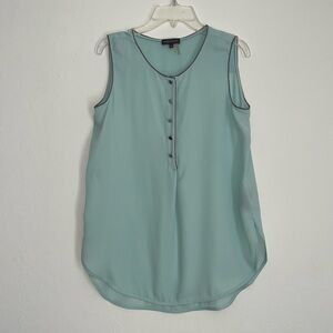 Vince Camuto Flowy Mint Green Sleeveless Top in XS